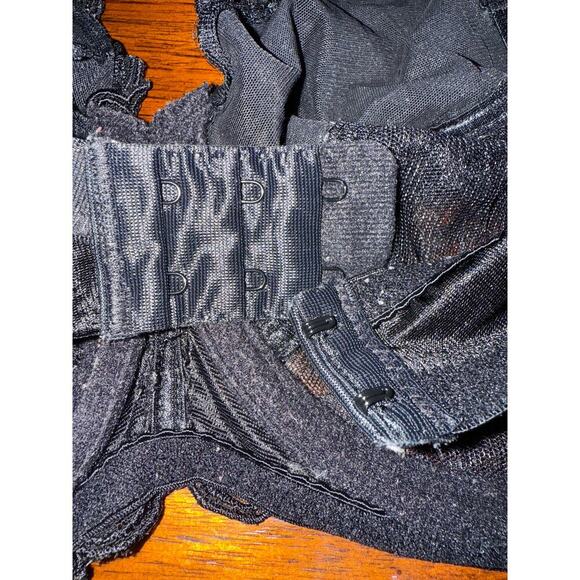 WACOAL Renaissance Bra size 34DD - Picture 3 of 5